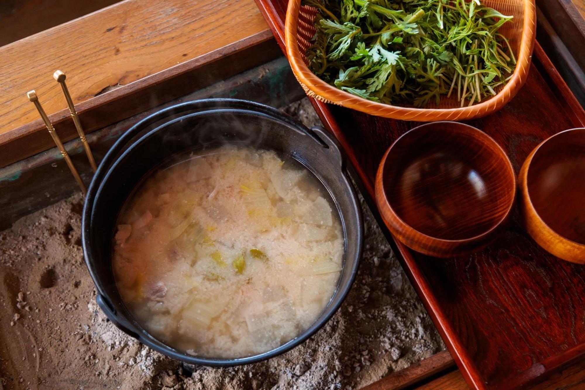 ジビエと田舎暮らしの宿 ヌックスキッチン Japanese Game Meat Cuisine & Lodge Nook'S Kitchen Kami  Exterior foto